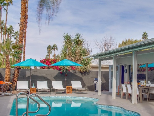 Palm Springs Pool Pad